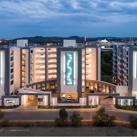 Regency Hotel Apartment @ 4Th Pretoria-Noord エクステリア 写真