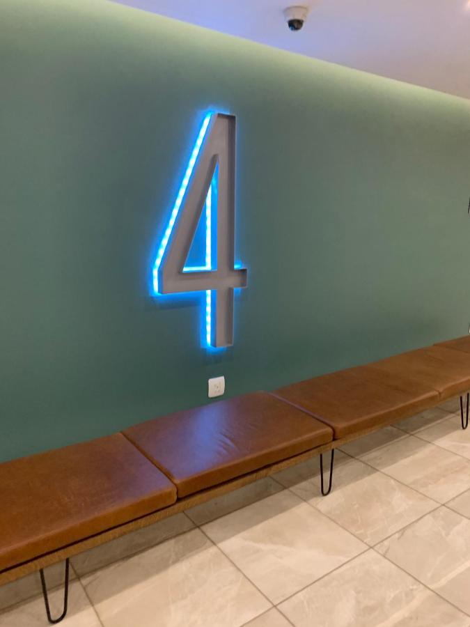 Regency Hotel Apartment @ 4Th Pretoria-Noord エクステリア 写真
